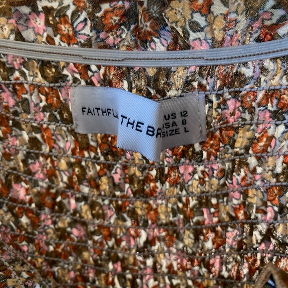 Faithfull the Brand Shirred Floral Dress Size 8 Large - Picture 10 of 11